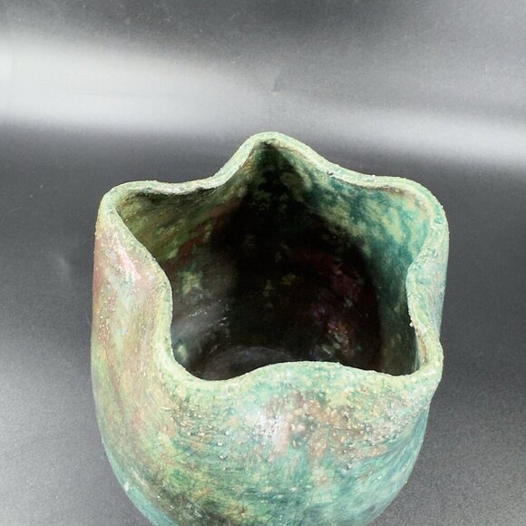Vintage Raku Studio Art Pottery Vase Bowl Wavy Star Top Green Shiny Glaze Signed - Picture 11 of 14